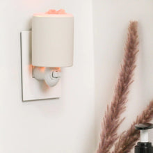 Load image into Gallery viewer, Velvet Sands Outlet Plug-In Wax Warmer - Fate Beauty