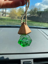 Load image into Gallery viewer, Car Crystal (Air Freshener) - FATE Beauty