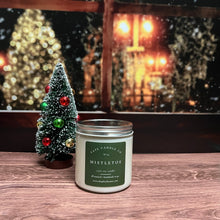 Load image into Gallery viewer, Mistletoe Non-Toxic Candle (Pine + Camphor) - Fate Beauty 
